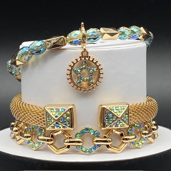 Charmed In Chains ST52936 Halloween Stack 2025 Gear Charm - Picture 2 of 4